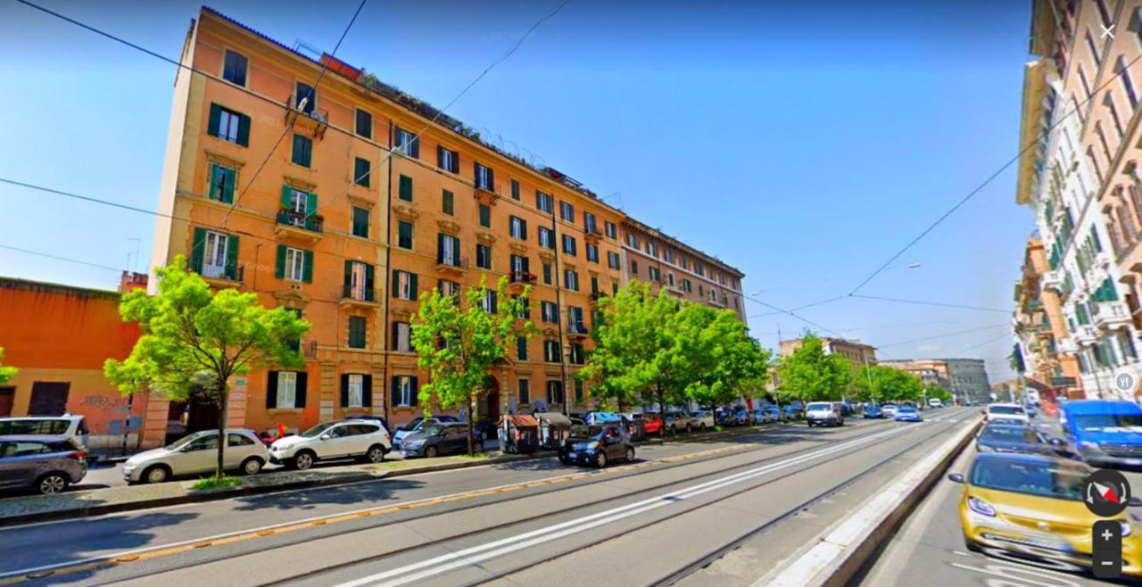 Vacanze Romane Colosseo *